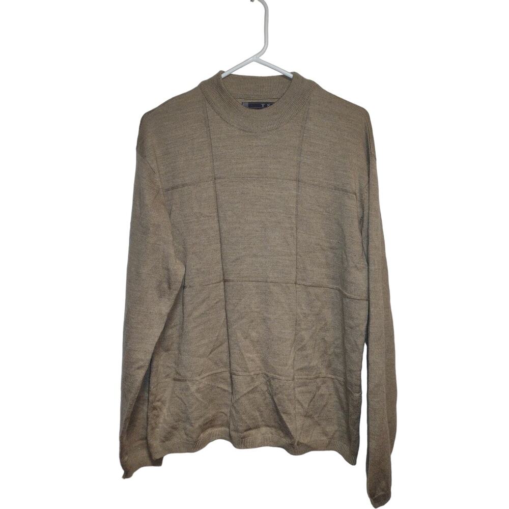 TSR Men's Sweater Size Medium